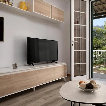 Do Largo By Homie * São Vicente