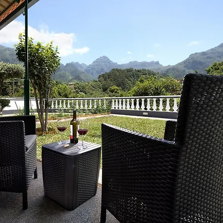 Do Largo By Homie * São Vicente